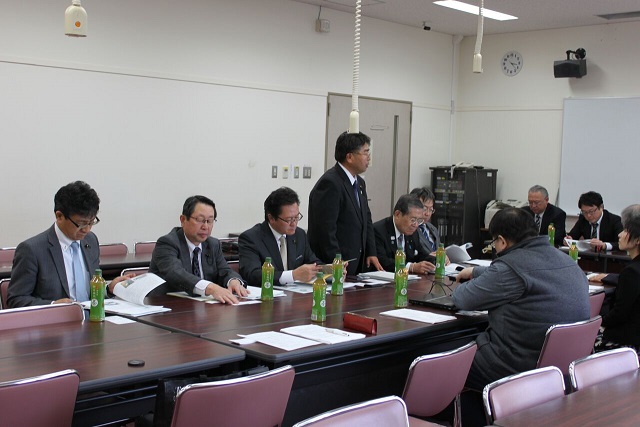 秋田県議会議員団の来訪（2017年11月7日）
